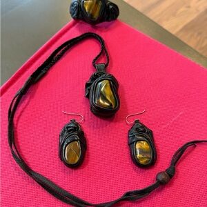 Handmade Leather Jewelry Set with Tiger’s Eye